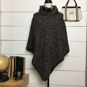 David & Young New York cow neck Poncho